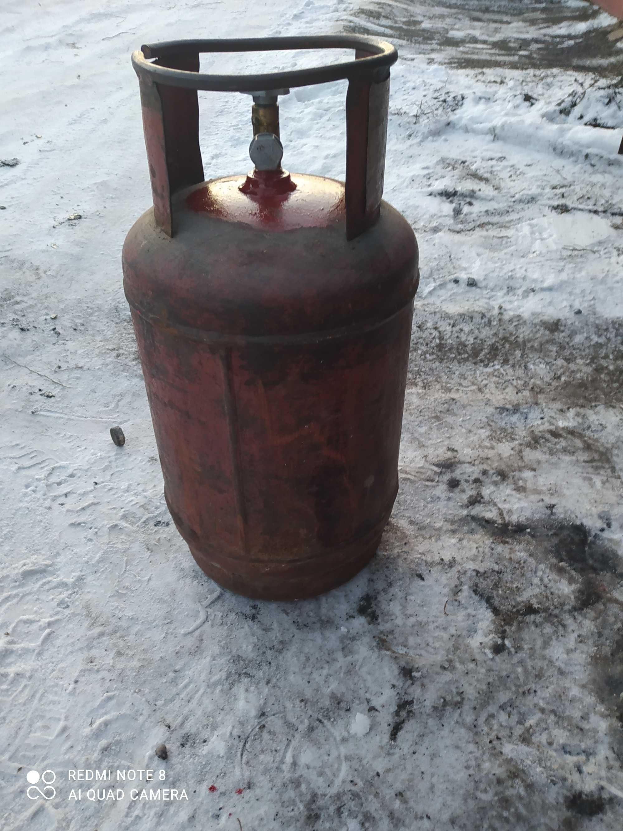 Баллон 27 литров с вентилем полный с газом