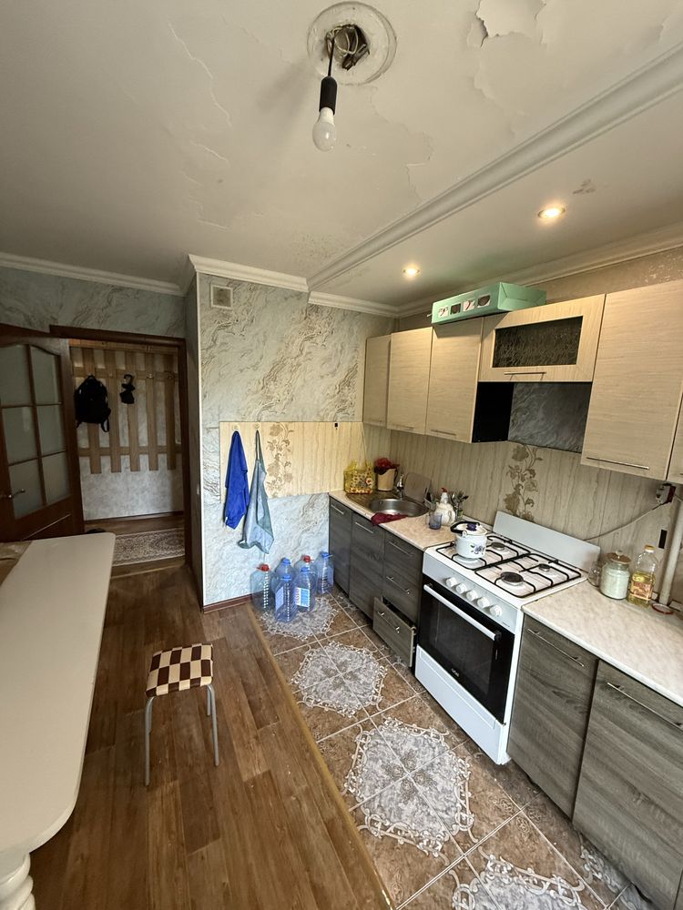 Продается 3 ком квартира мкр.Акжар