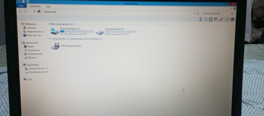 Ноутбук АSUS в хорошем рабочем состоянии.Ноутбук для работы  ,учебы