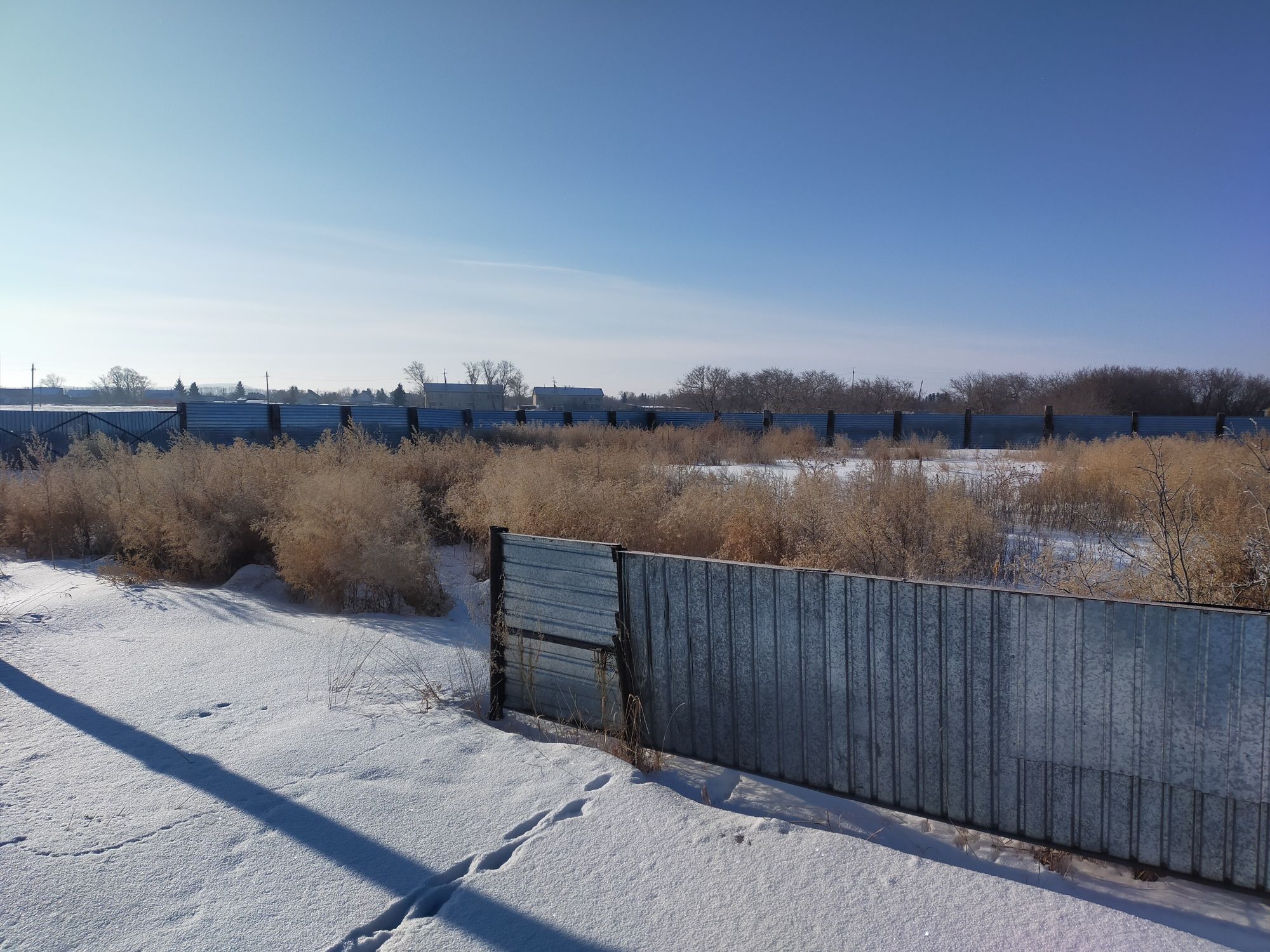 Продам дом село Кенесары Бурабайски район Акмолинская область й