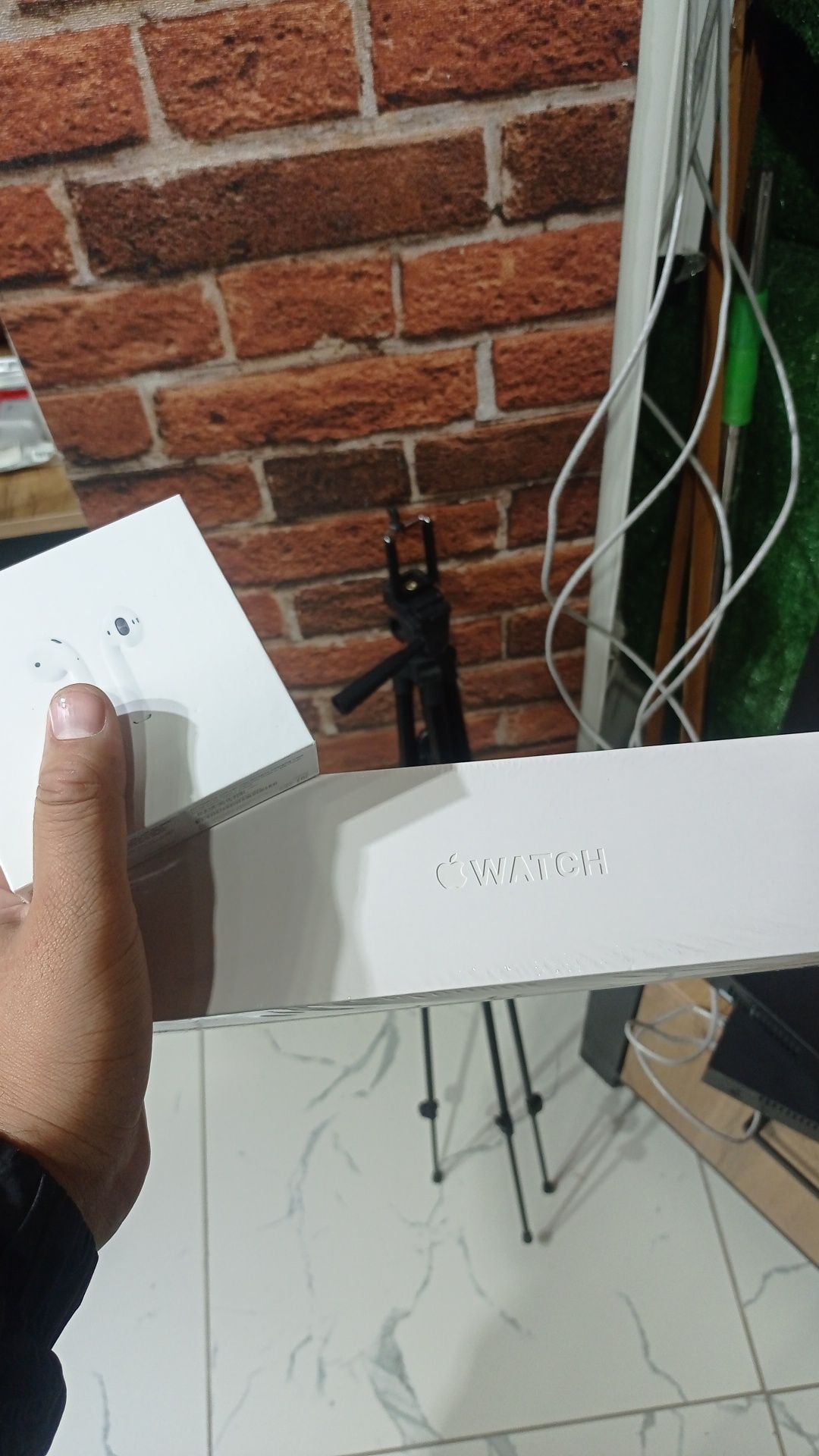 Apple watch+airpods