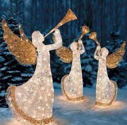 Новогодние игрушки для двора