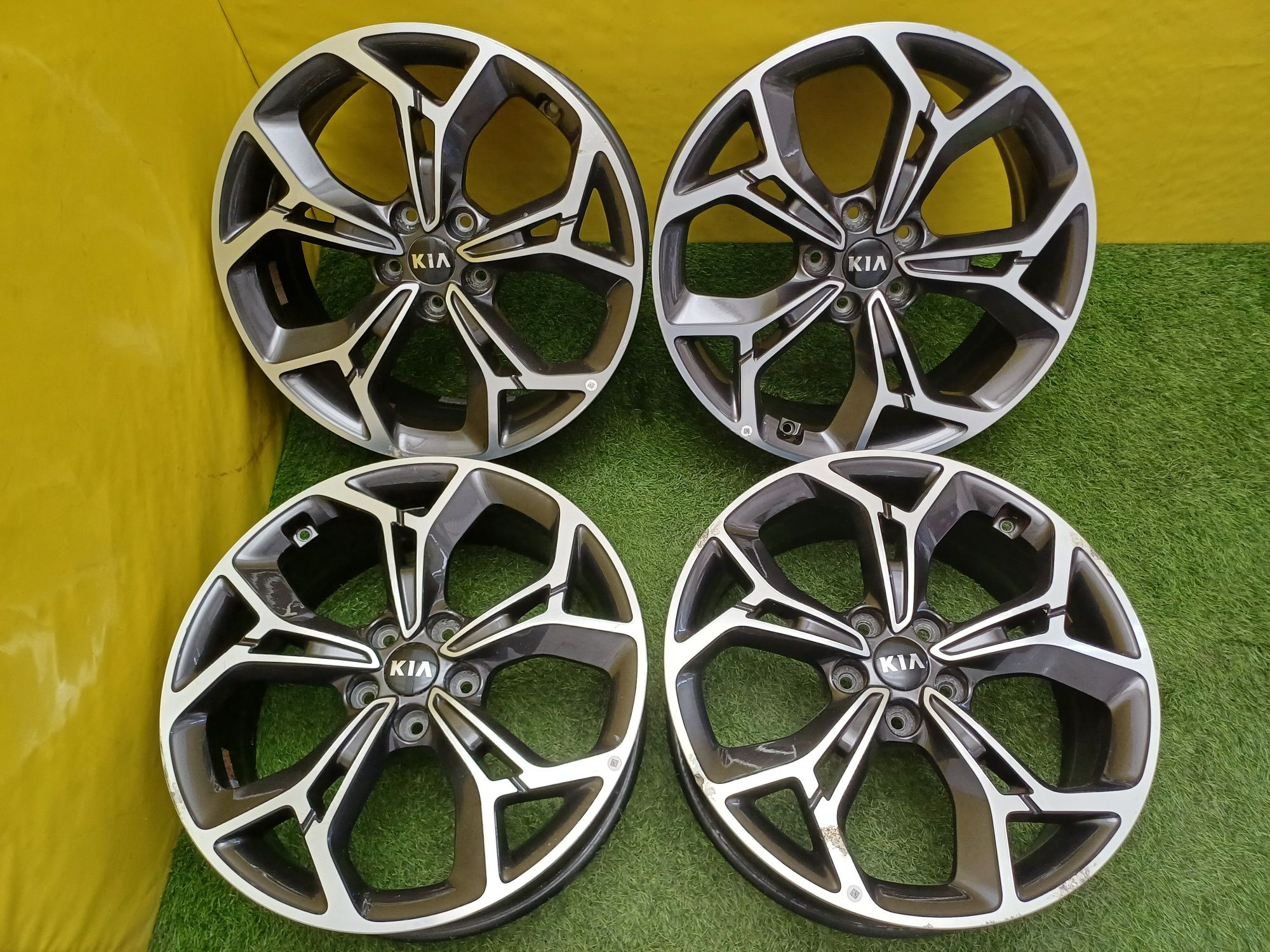 Диски R19 5×114.3 на Kia и другие.