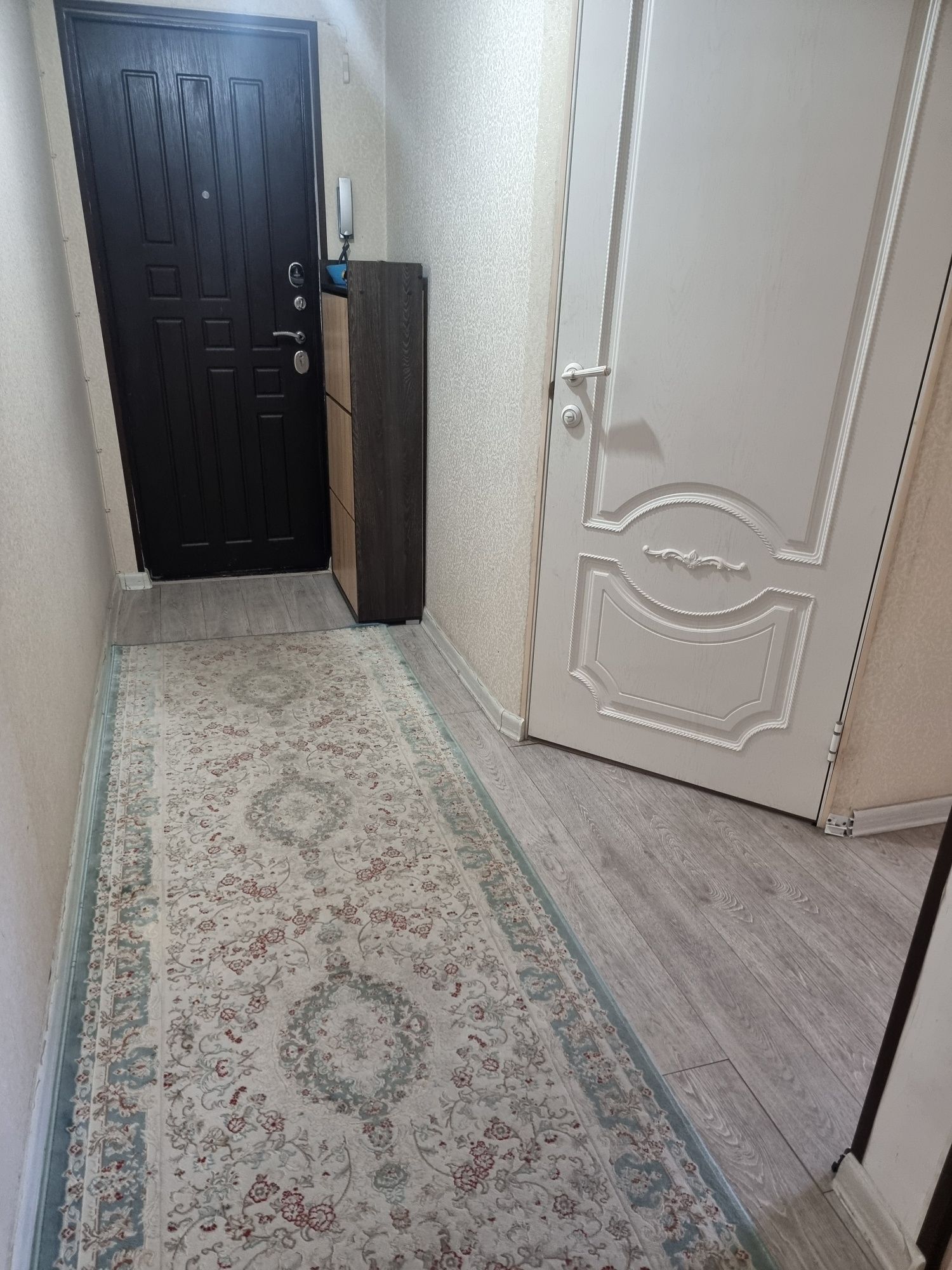 Продам двухкомнатную уютную квартиру