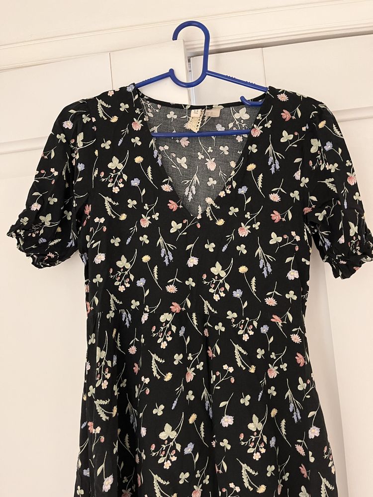 Плятье H&M летнее xs