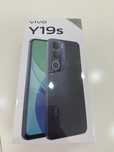 Продам новый телефон в коробке . Не распечатано . Vivo Y19s