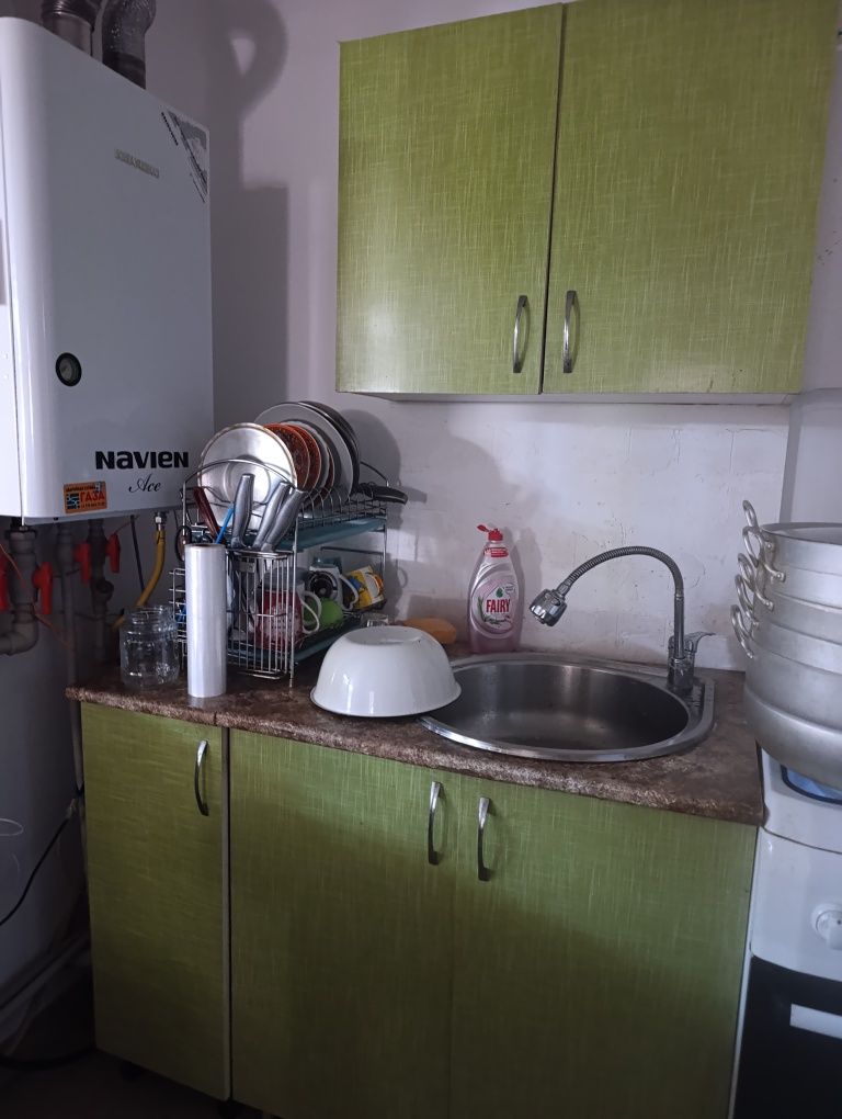 Кухонный гарнитур  продается недорого