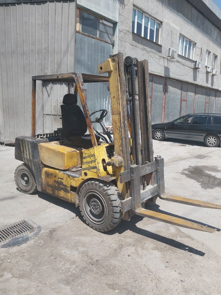 Погрузчик Балканкар