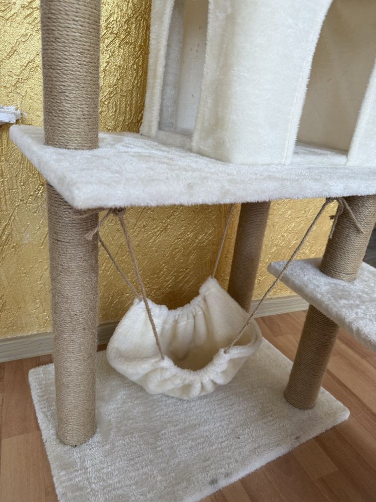 Домик для кошек / котят / котов