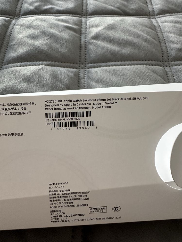 Apple Watch Series 10 46mm Jet Black M/L GPS