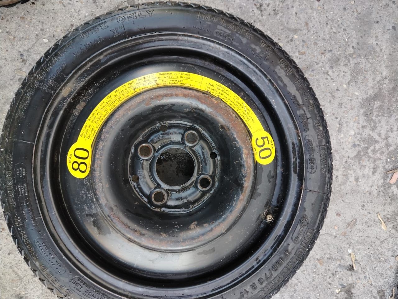 Продам шину 105/70 R141  1шт