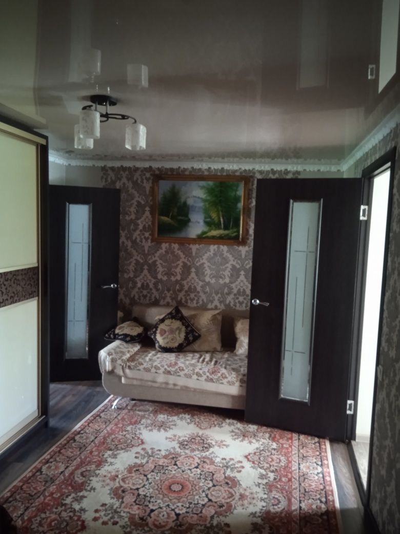 Продам дом 3х ком.по центральной улице в соц городе.