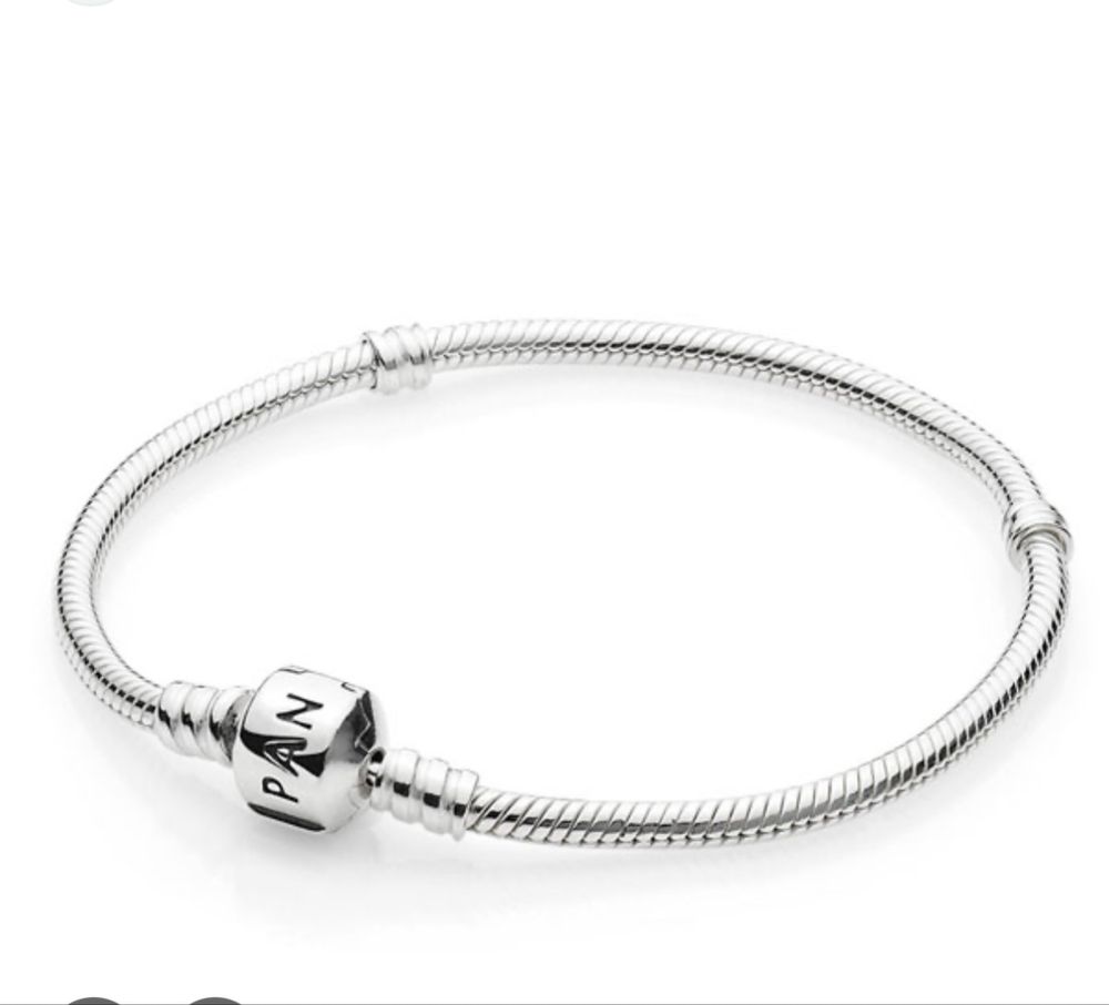 Продам браслет Pandora
