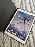 Продам планшет Ipad air