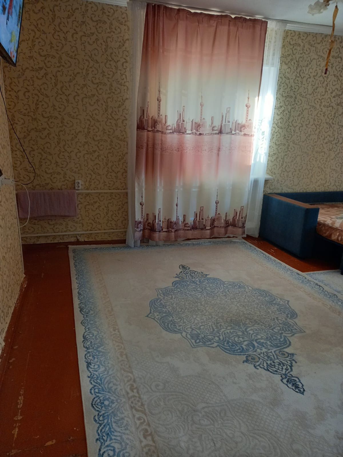 Продам 1 комнату квартиру в районе радуга