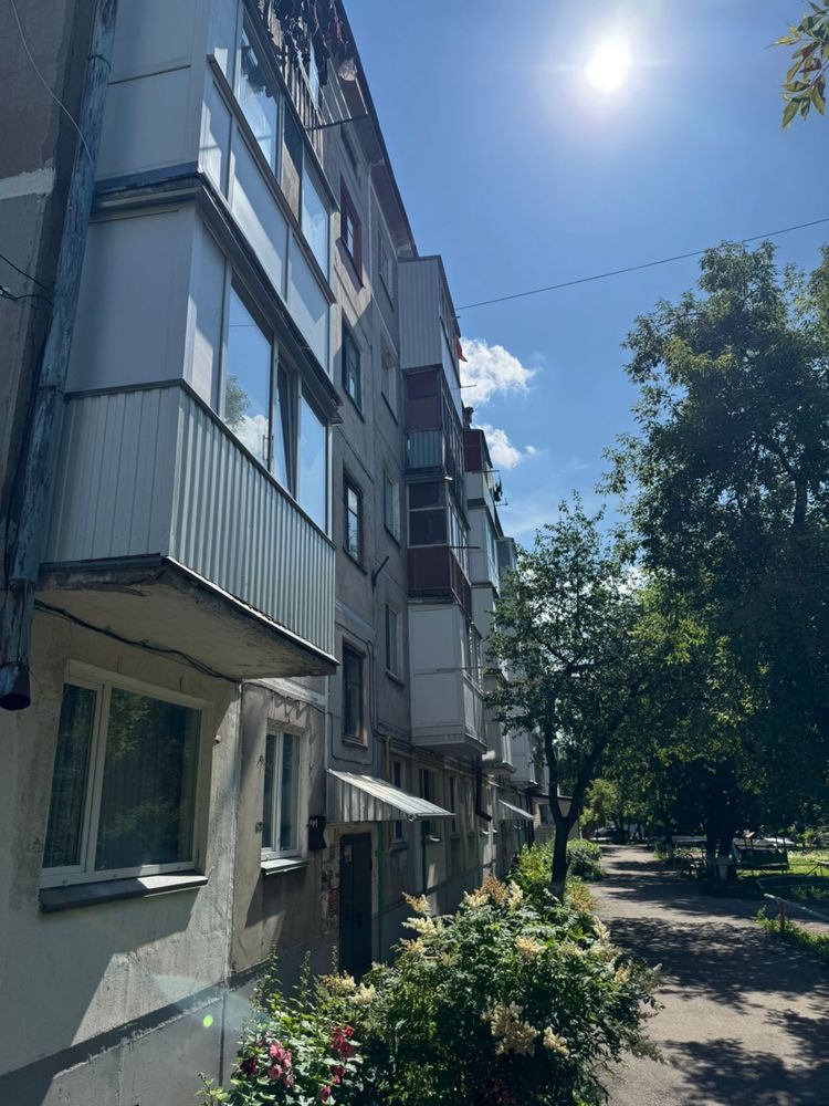 Продам 2-х комн недорого