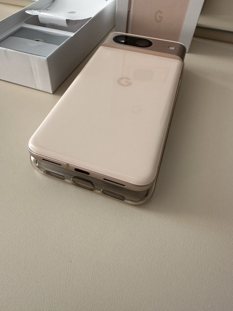Продам Google Pixel 8