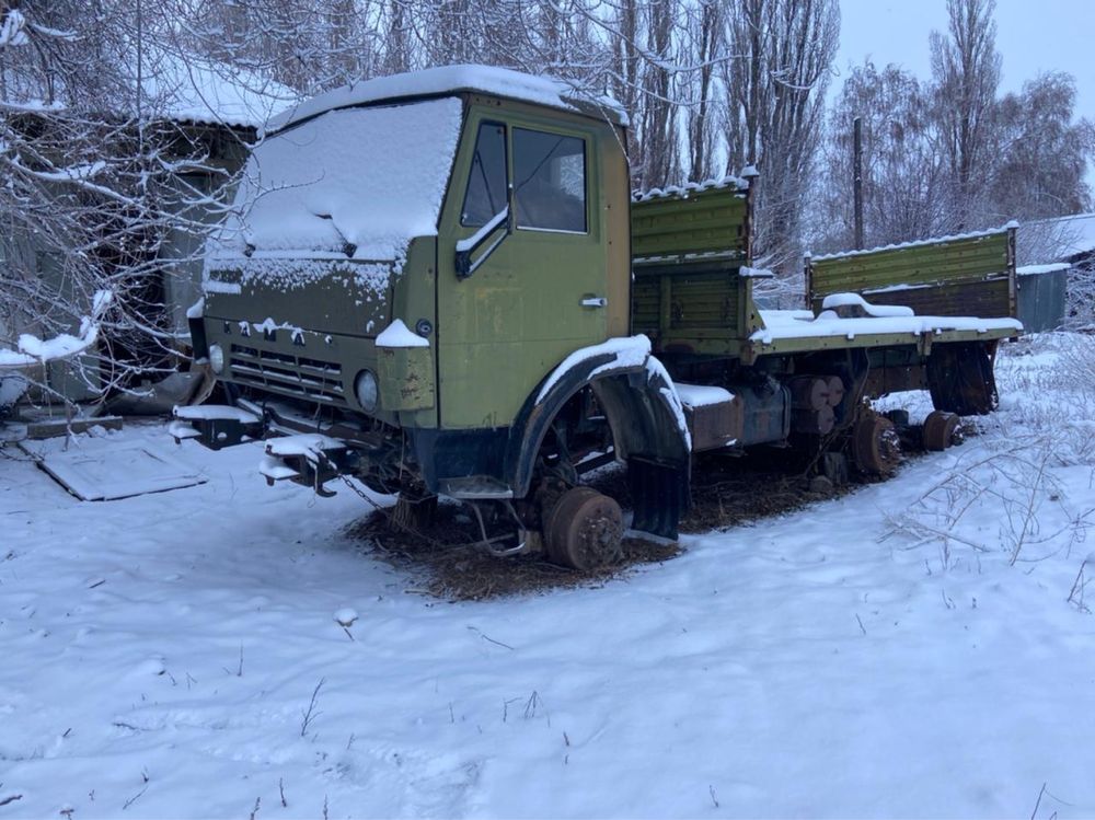 Камаз трехмостовый
