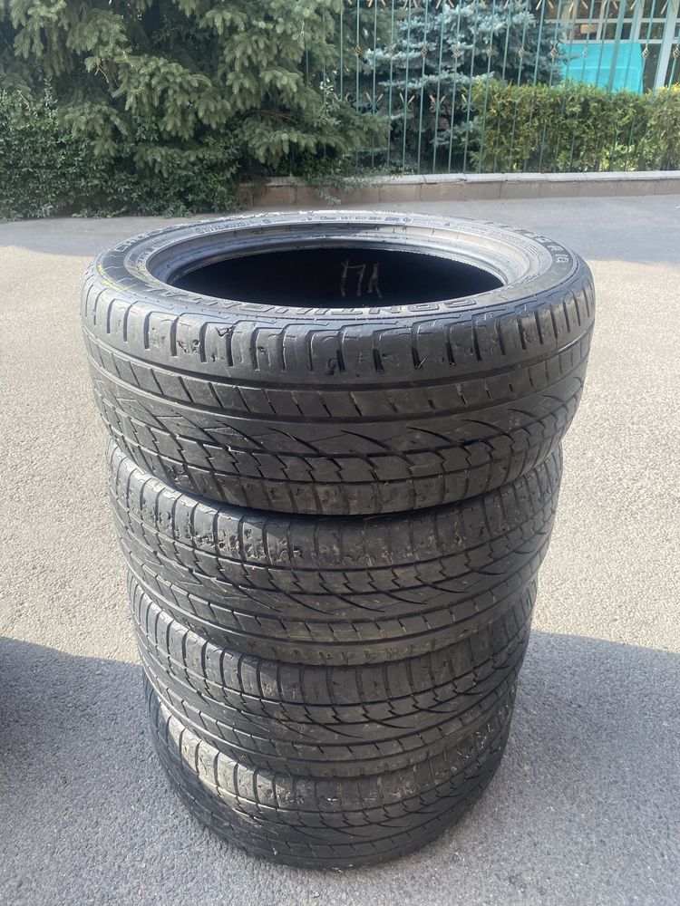 Летние шины Continental 235/50 R18, бу в хорошем состоянии, 4 шт