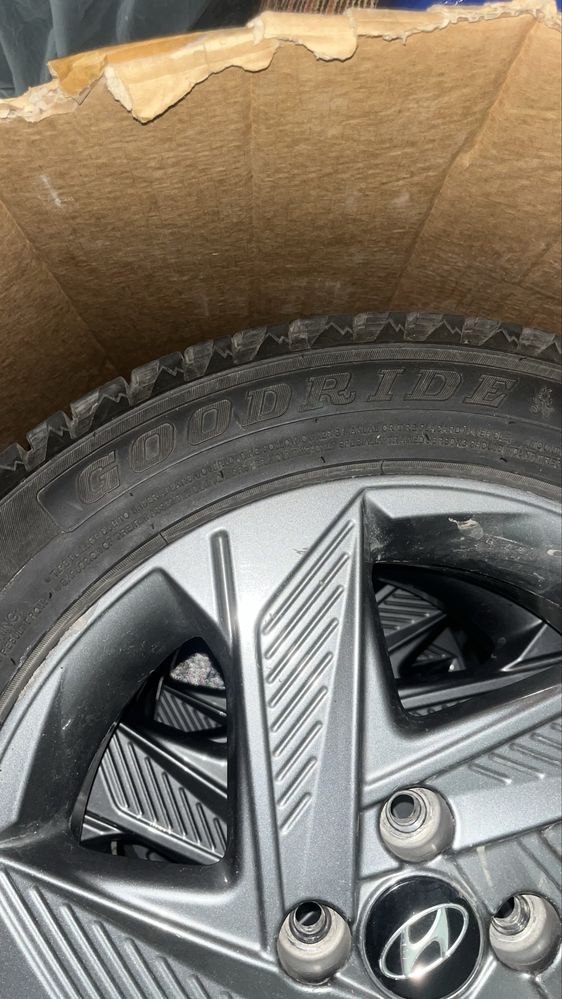 205/55R16 Диска аксент