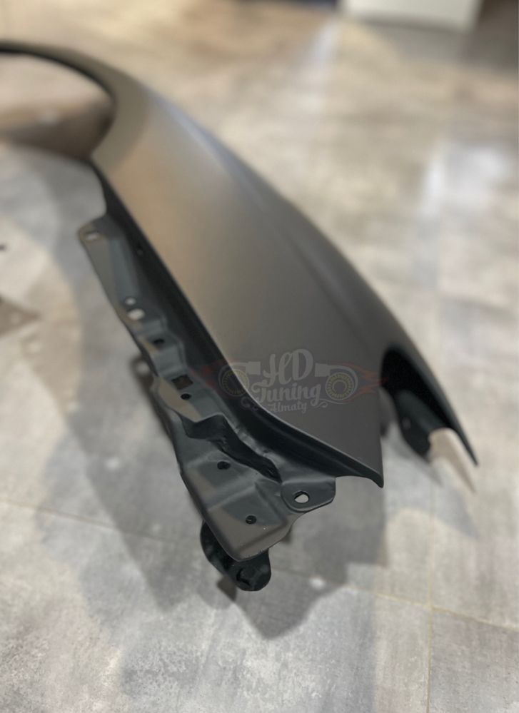 Крылья передние сток седан Subaru Impreza GDB Лиса