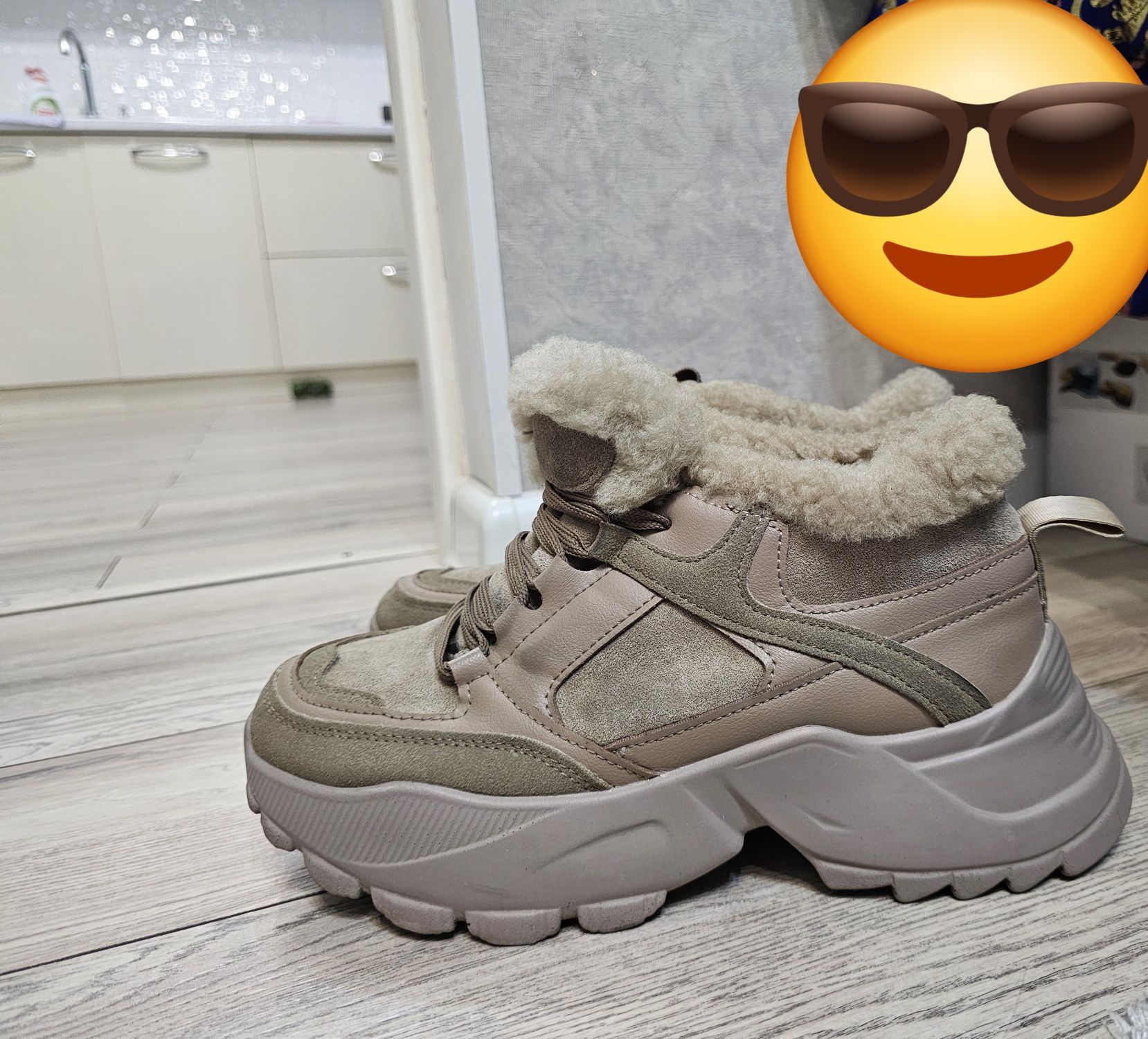 Продам зимние кроссы