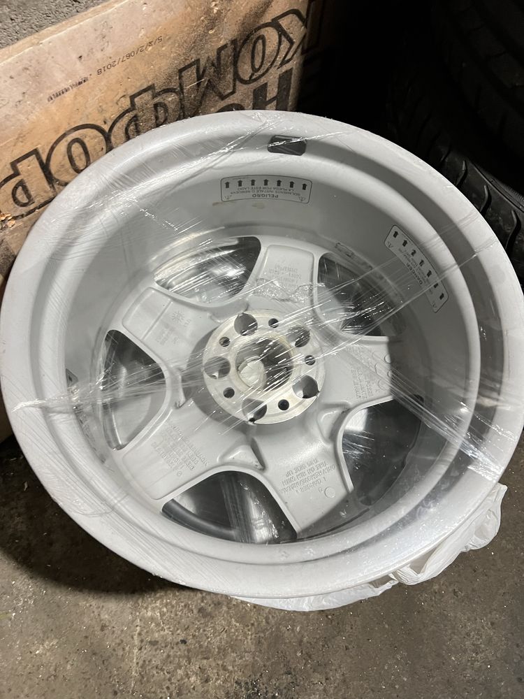 Продам диски R18 monoblock-моноблоки