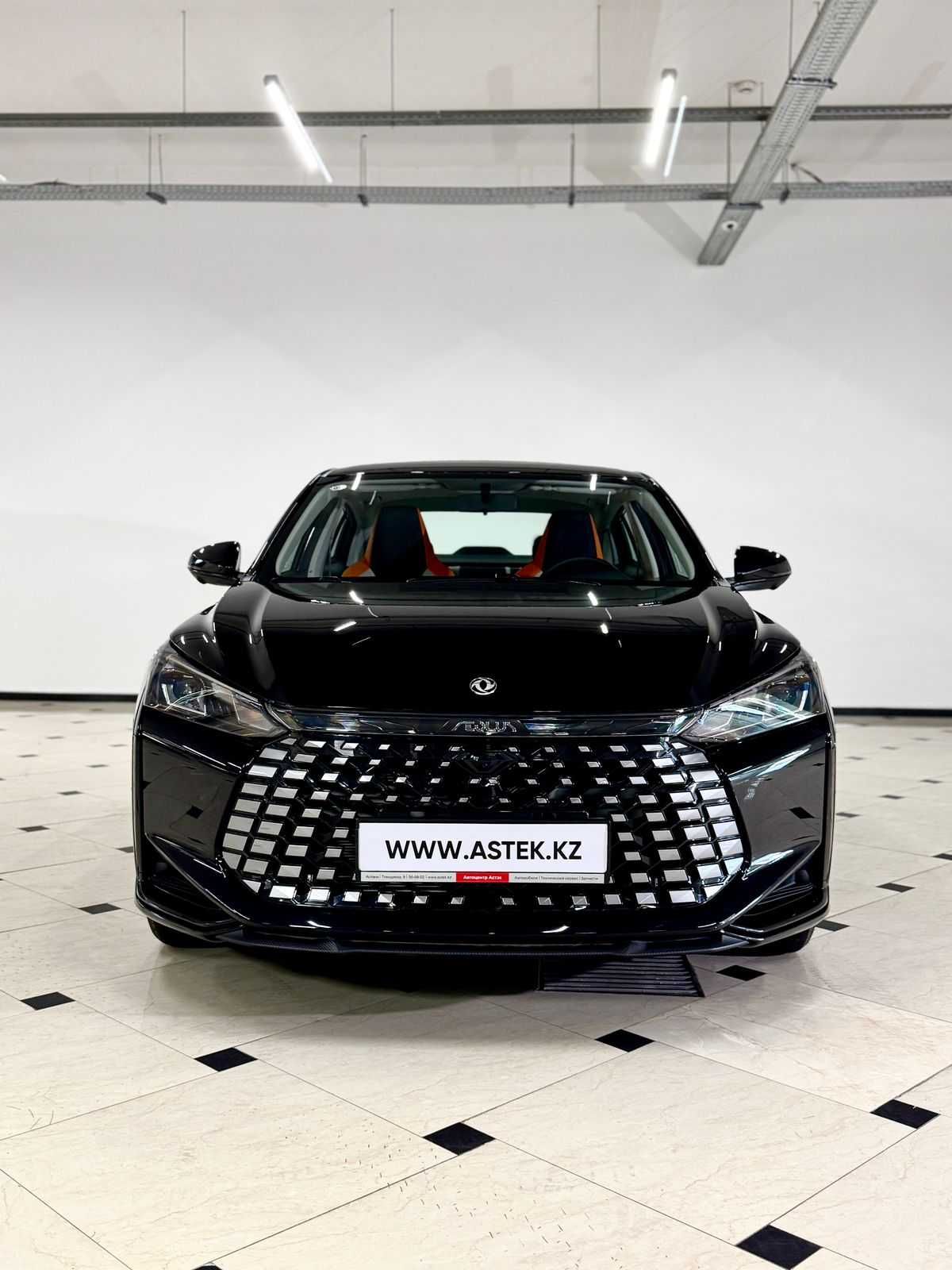 Новый Dongfeng Shine