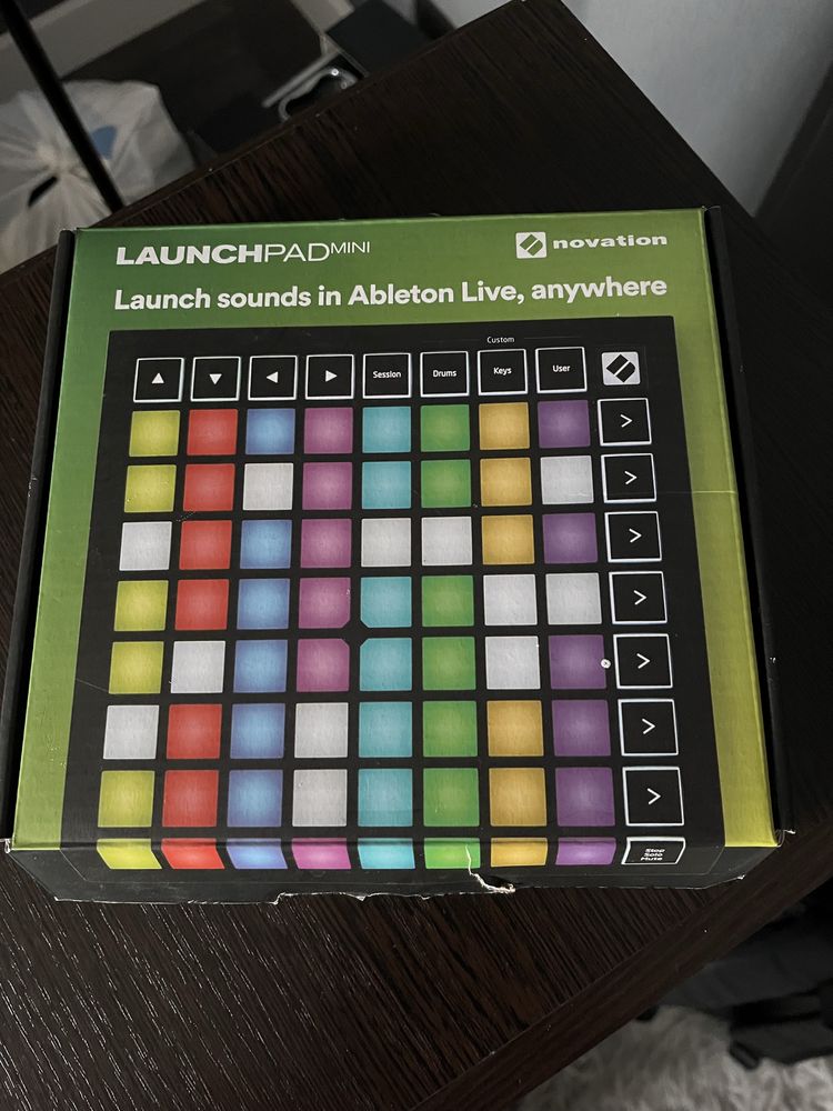 Продам launchpad mini