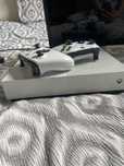 X box one S (1 tb)