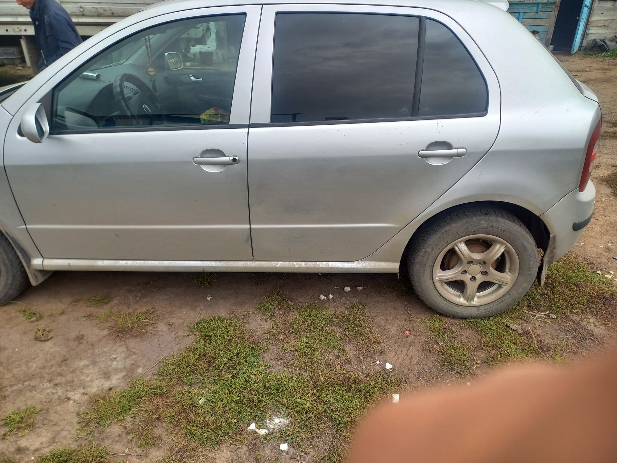 Продам шкода фабиа.2002 года