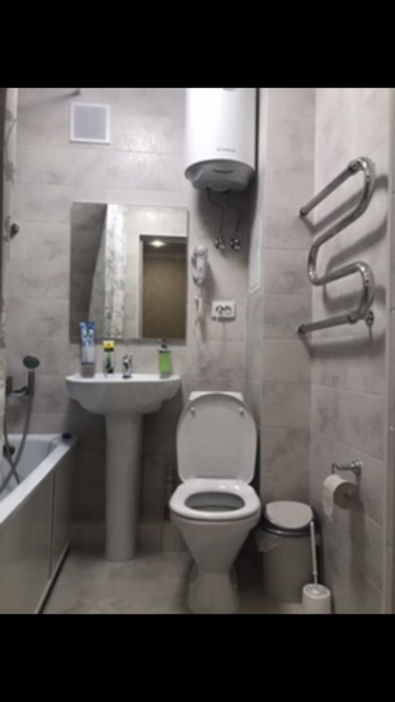 1 комн.кв. Водонагр-ль, конд-р, VIP,ЦУМ,МАРТ. Посуточно, по часам .