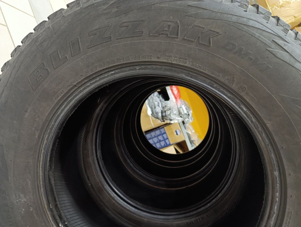 зимние шины Bridgestone Blizzak DM-V1 275/65 R18