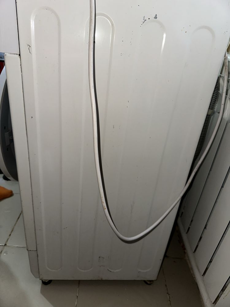 Продам стиральную машинку