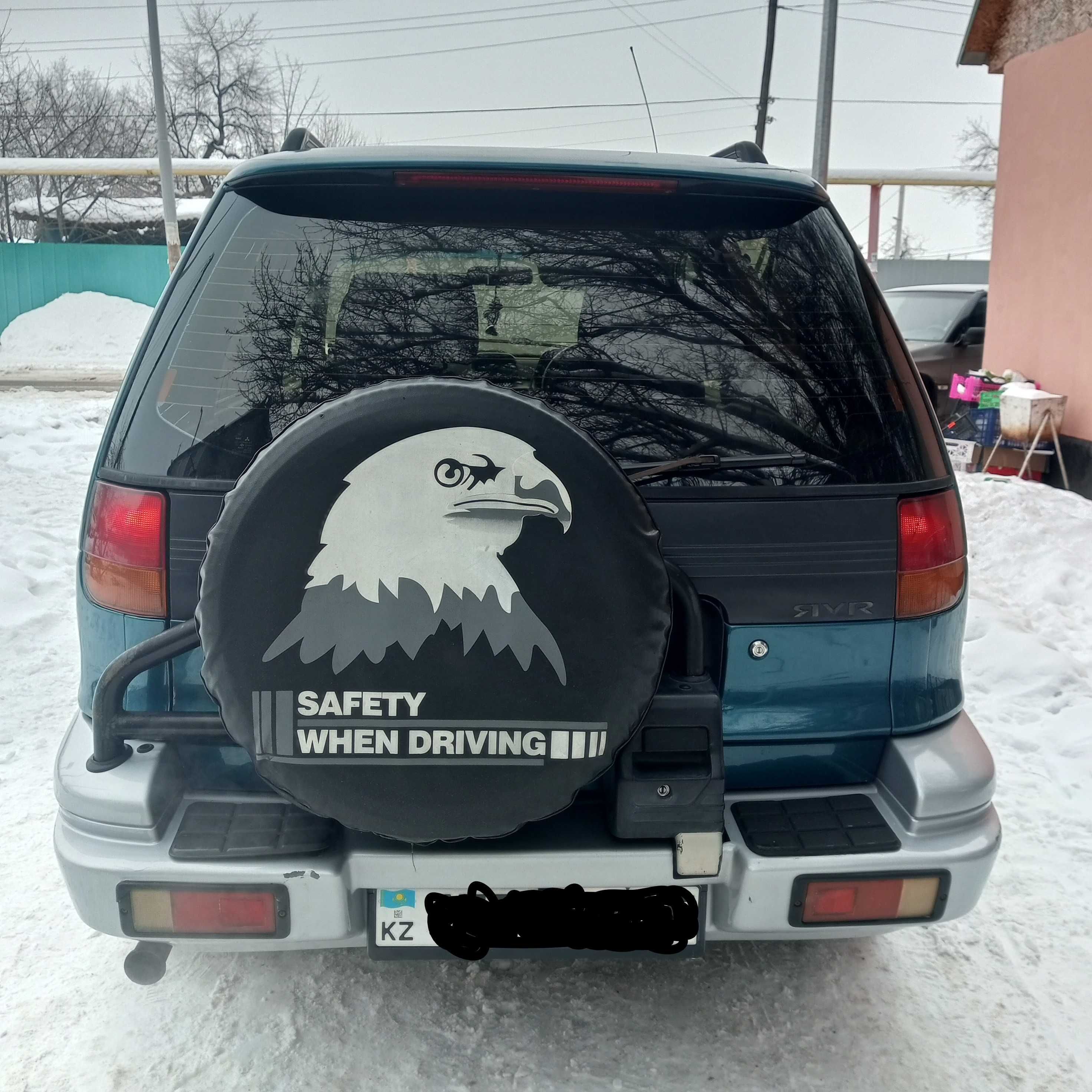 Mitsubishi RVR 1996