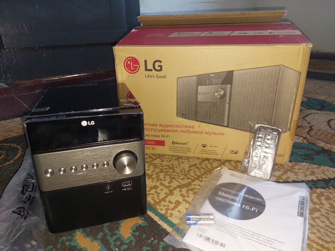 Продаю музыкальный центр LG CM1560 — USB, Bluetooth, CD, FM радио