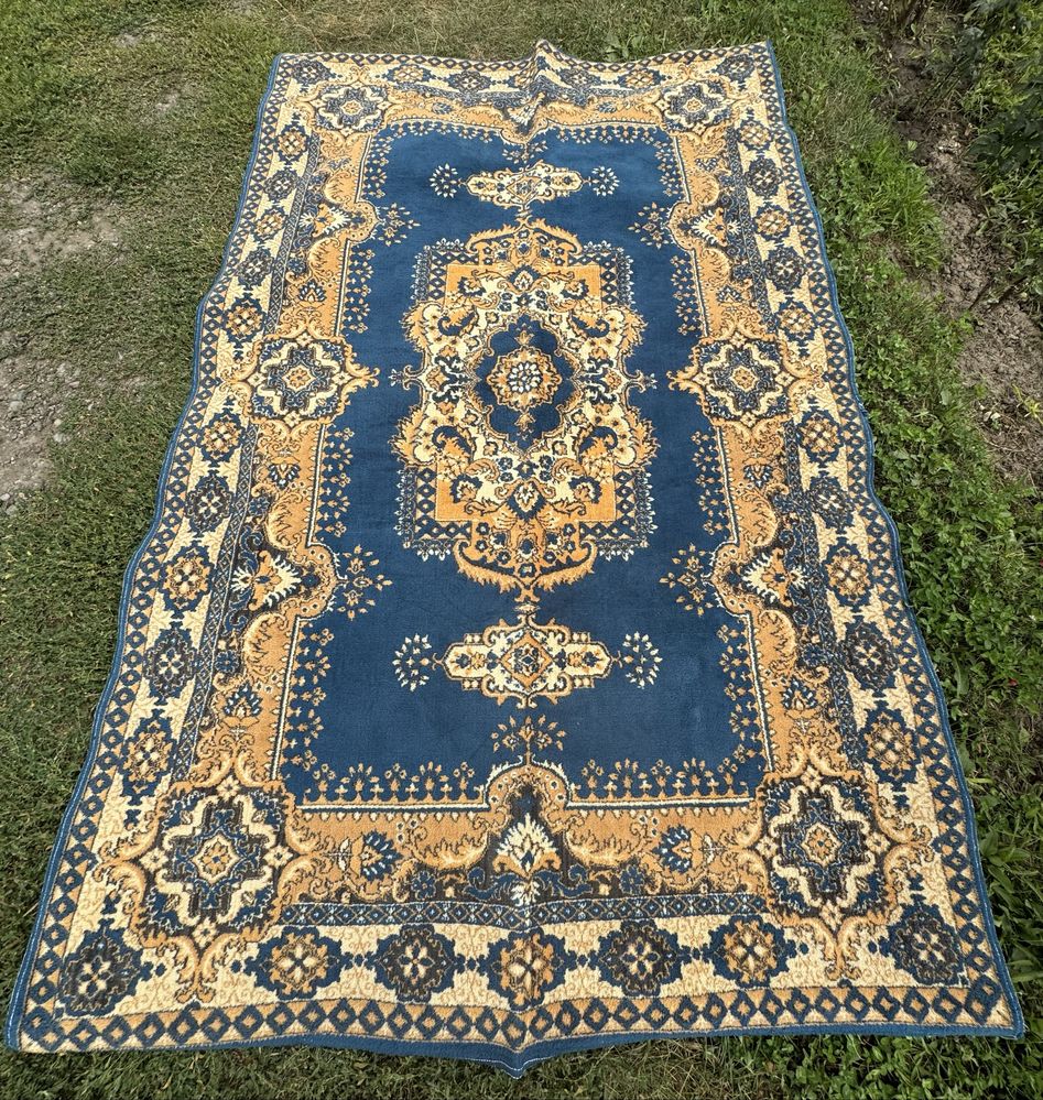 Ковры шерстяные