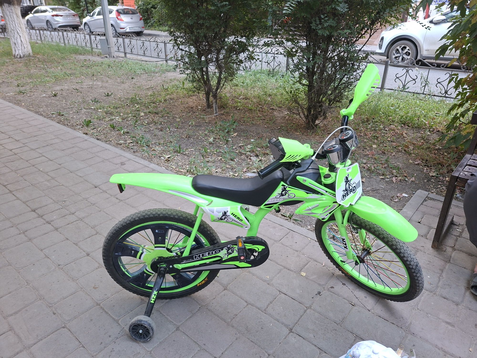 Продам велосипед и талокар