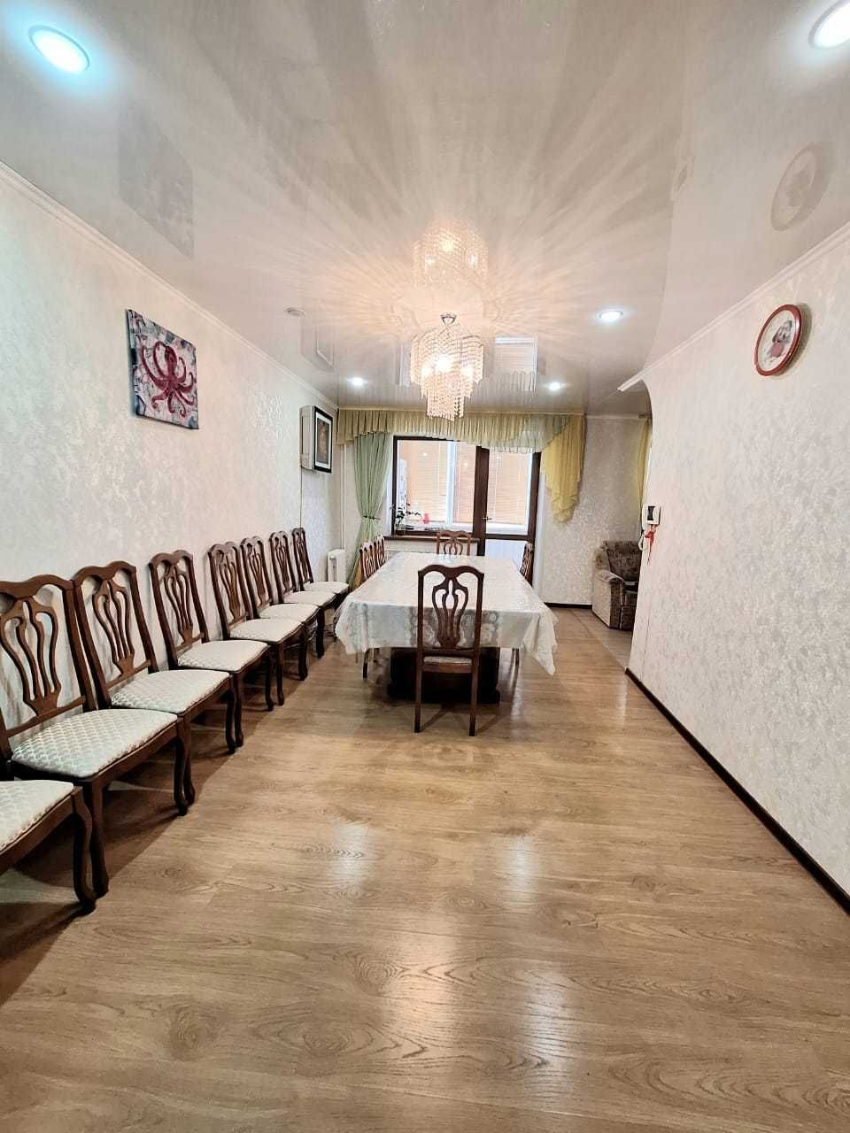 Продаётся 4 комн. квартира, район Сити Центр