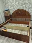 Продам кровать с матрасом двуспальную