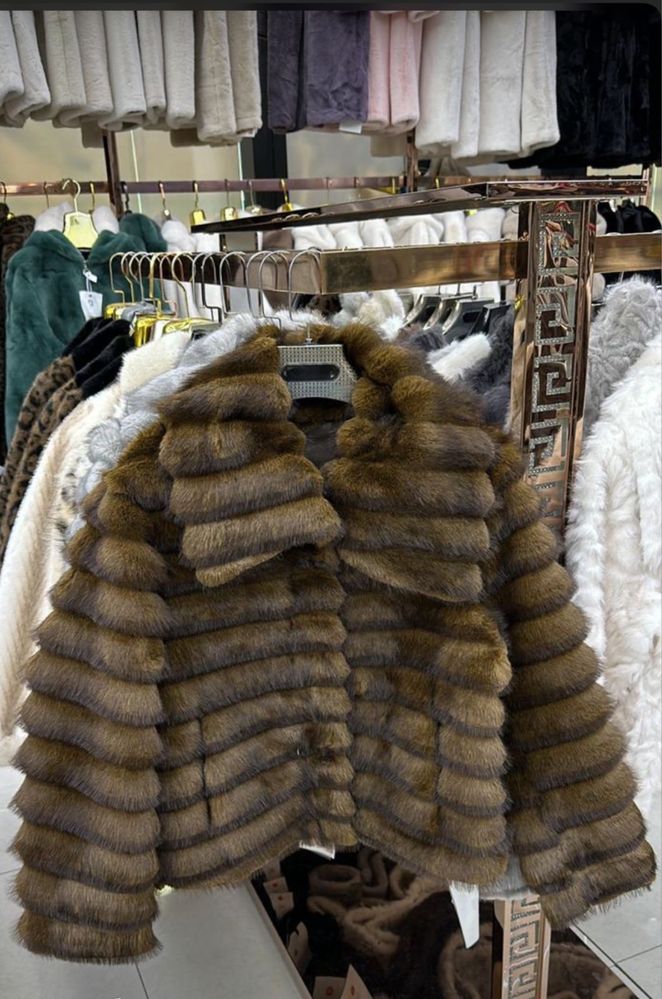 Продам эко шубу