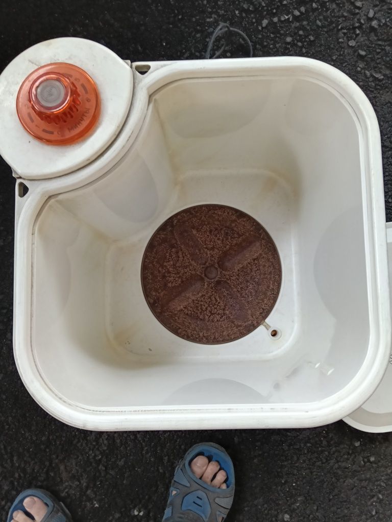 Продам мини  стиральную машину Фея