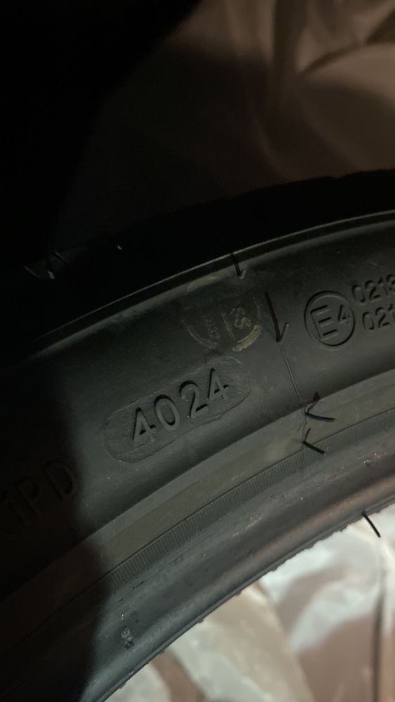 Шины sonix 275.35 R20