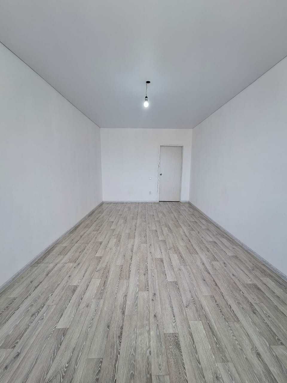 Продаётся 2 комн. квартира, район Детская больница.