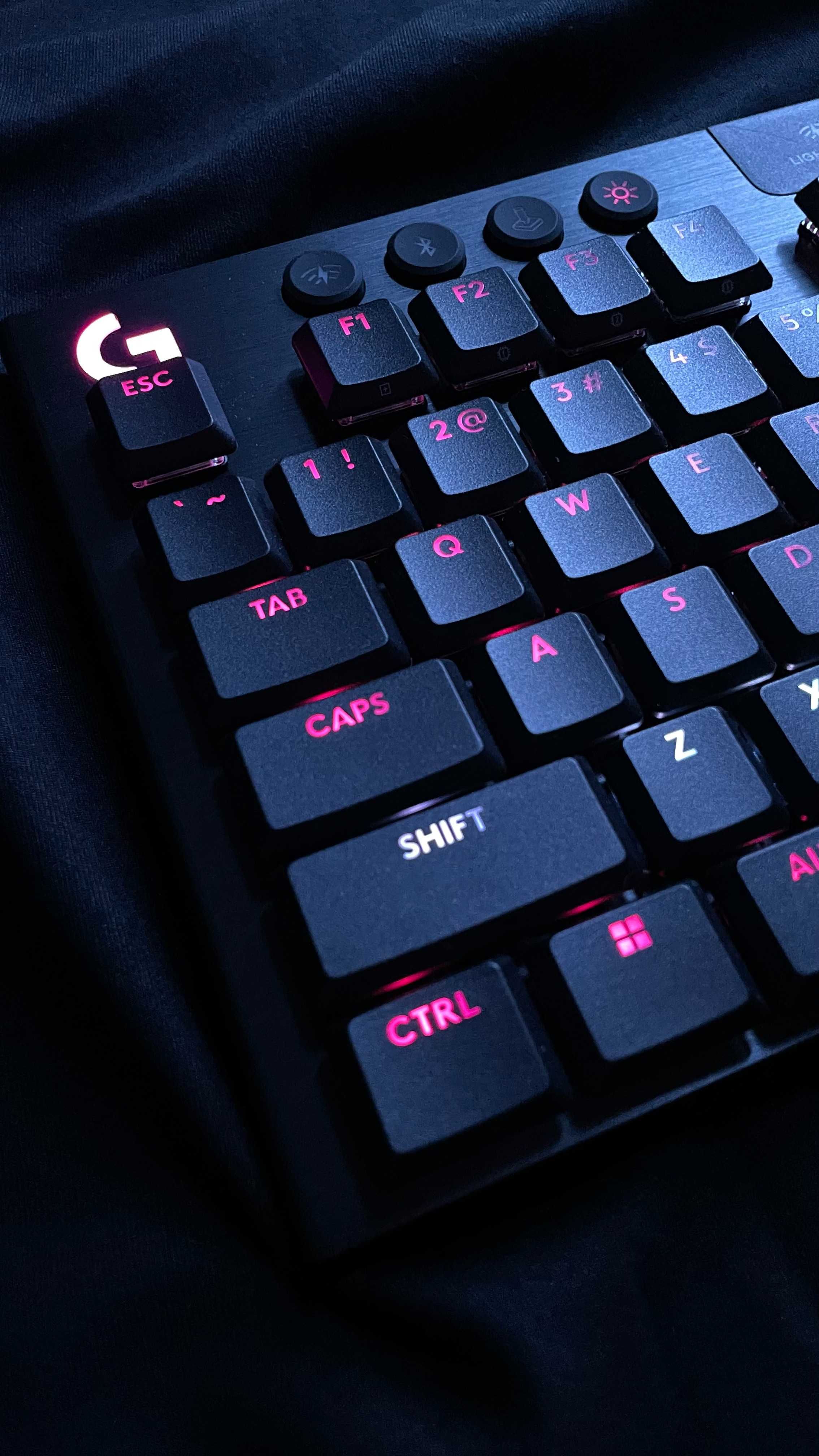 Logitech G915 X TKL