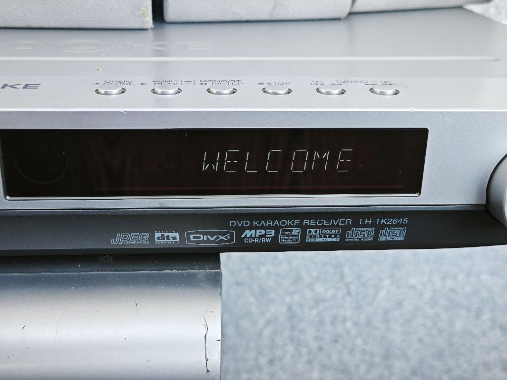 Караоке + Домашний кинотеатр 5.1 LG LH-TK2645Q