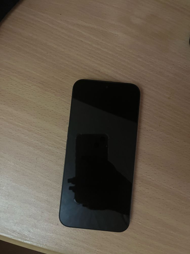 СРОЧНО ПРОДАМ смартфон Nothing 2a