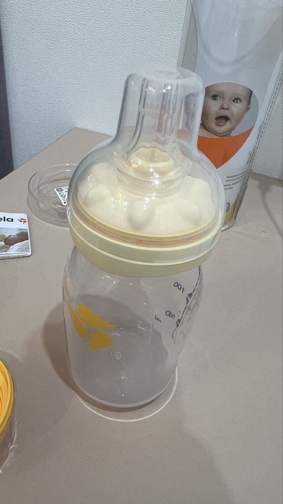 Бутылочка Medela Calma