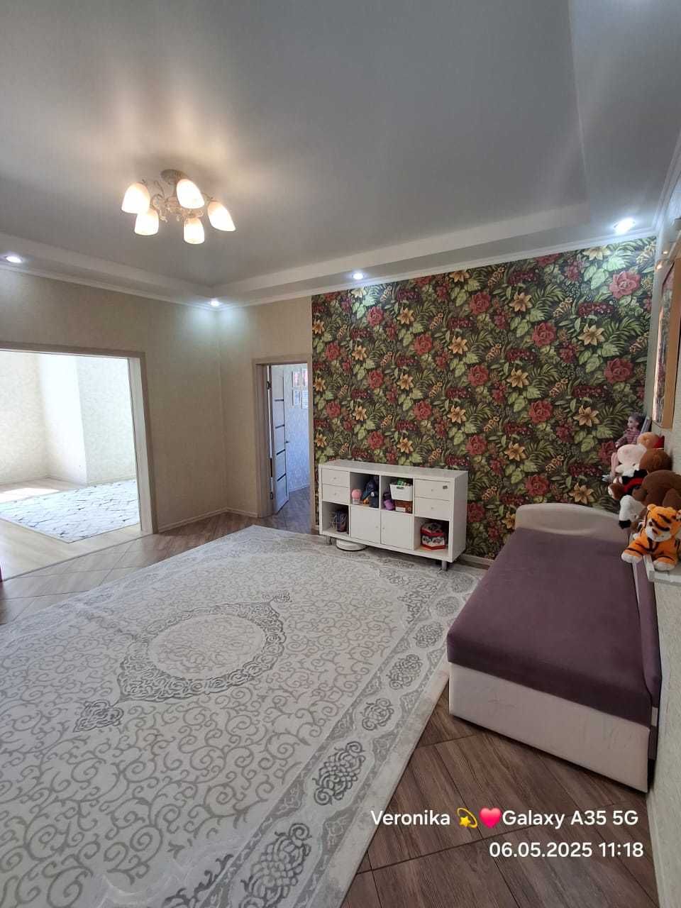 2 этажный коттедж в мкрн Байтерек 216м 2015 года
