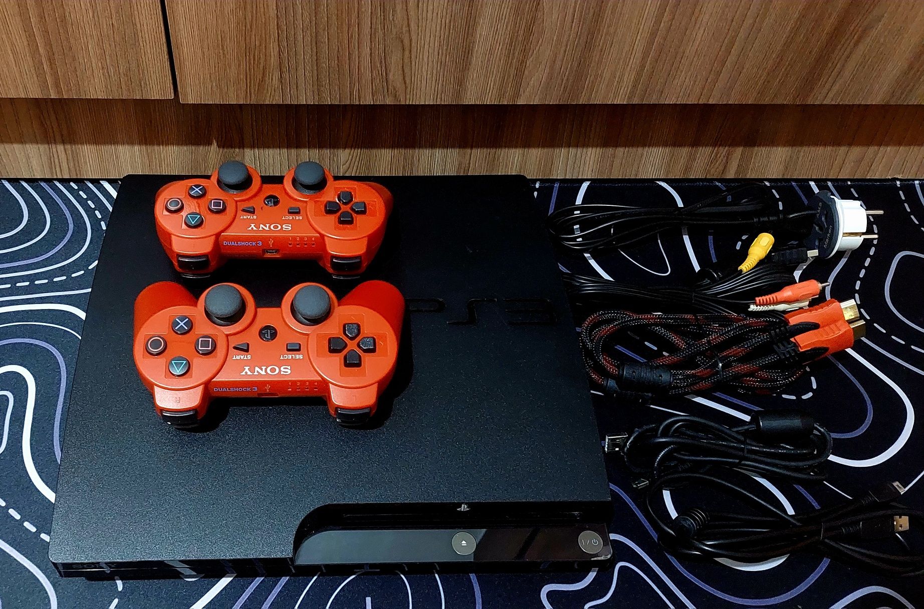 Ps 3 slim 320g 2 дж +Топ игры!